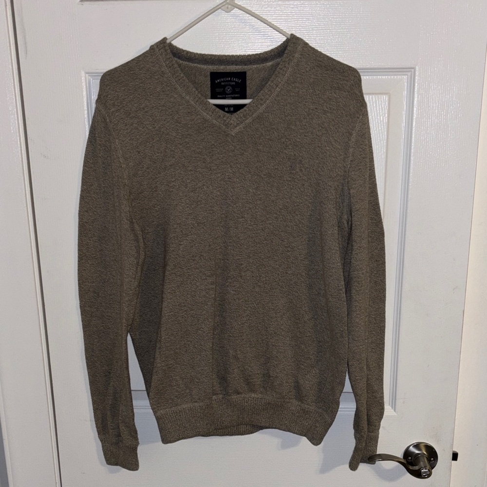 American Eagle Outfitters Heather Gray V-Neck Sweater